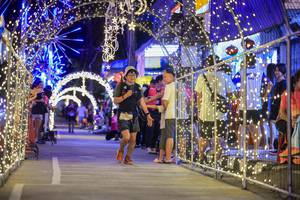 BIB: 
                            <button type="button" onclick="openModal(24875324)" class="btn btn-primary btn-sm float-right btn-popup" data-toggle="modal" data-target=".modal-high-quality">
                        <i class="fas fa-shopping-cart"></i> Add to Cart
                    </button>
                                            <button type="button" onclick="isThisMe(24875324, true)" class="btn btn-success btn-sm float-right btn-popup btn-isme hidden" data-toggle="tooltip" data-placement="bottom" title="นี่คือรูปของคุณใช่ไหม คลิกที่นี่เพื่อเอาเข้าอัลบั้ม">
                        <i class="fas fa-plus"></i> Add to album
                    </button>
                    <button type="button" onclick="isThisMe(24875324, false)" class="btn btn-warning btn-sm float-right btn-popup btn-isnotme hidden">
                        <i class="fas fa-ban"></i> Remove from album
                    </button>